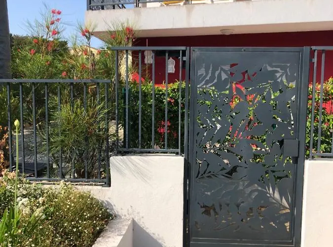 Le Verger Des Naiades Apartmán *