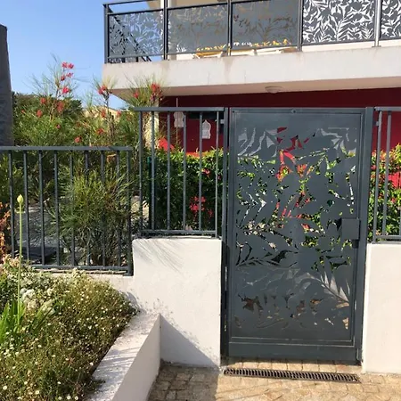 Le Verger Des Naiades Апартаменты *