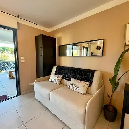 Le Verger Des Naiades Lejlighed